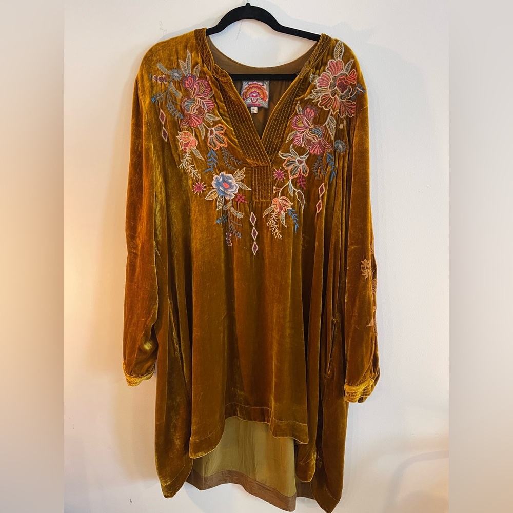 Johnny Was Embroidered Velvet Women Dress - Picture 2 of 6